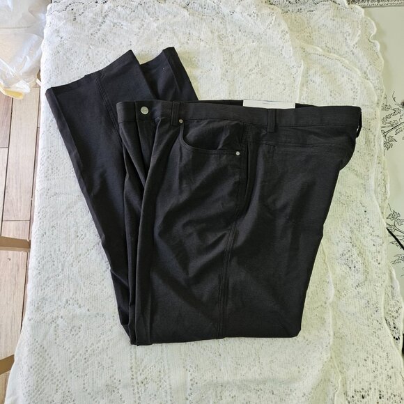 NWT Greg Norman Pants Mens 36x30 Black Golf Pants Performance Stretch - Picture 3 of 4
